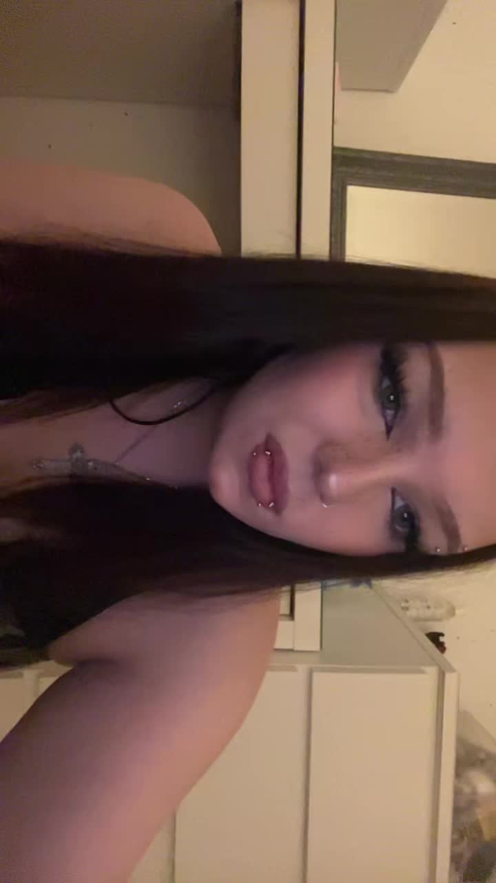 @𝔪𝔢𝔬𝔴💕