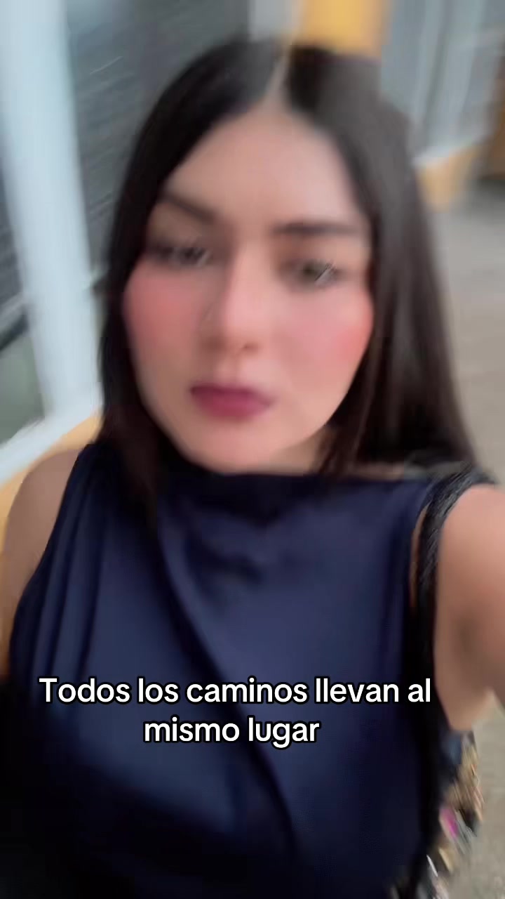 @🦦