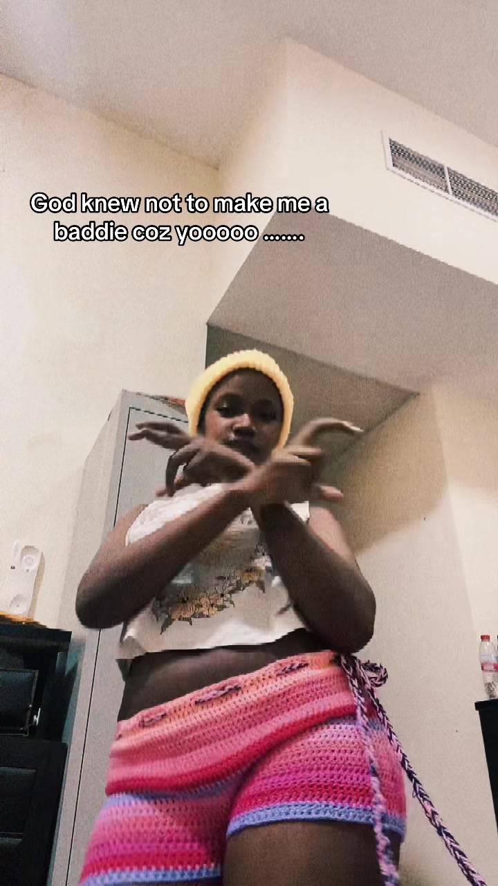 @Iamvkie