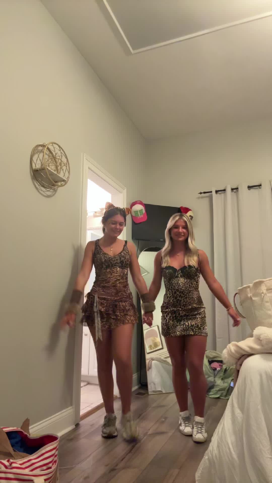 @glitterhippo007