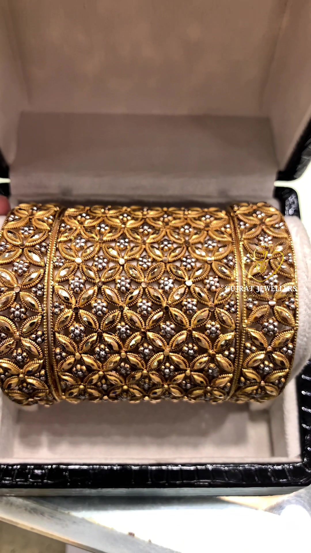 @Gujrat Jewellers