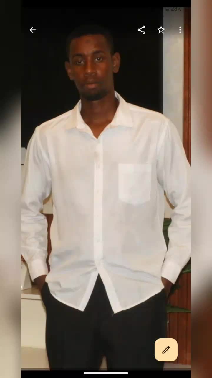 @hollyboyhassan