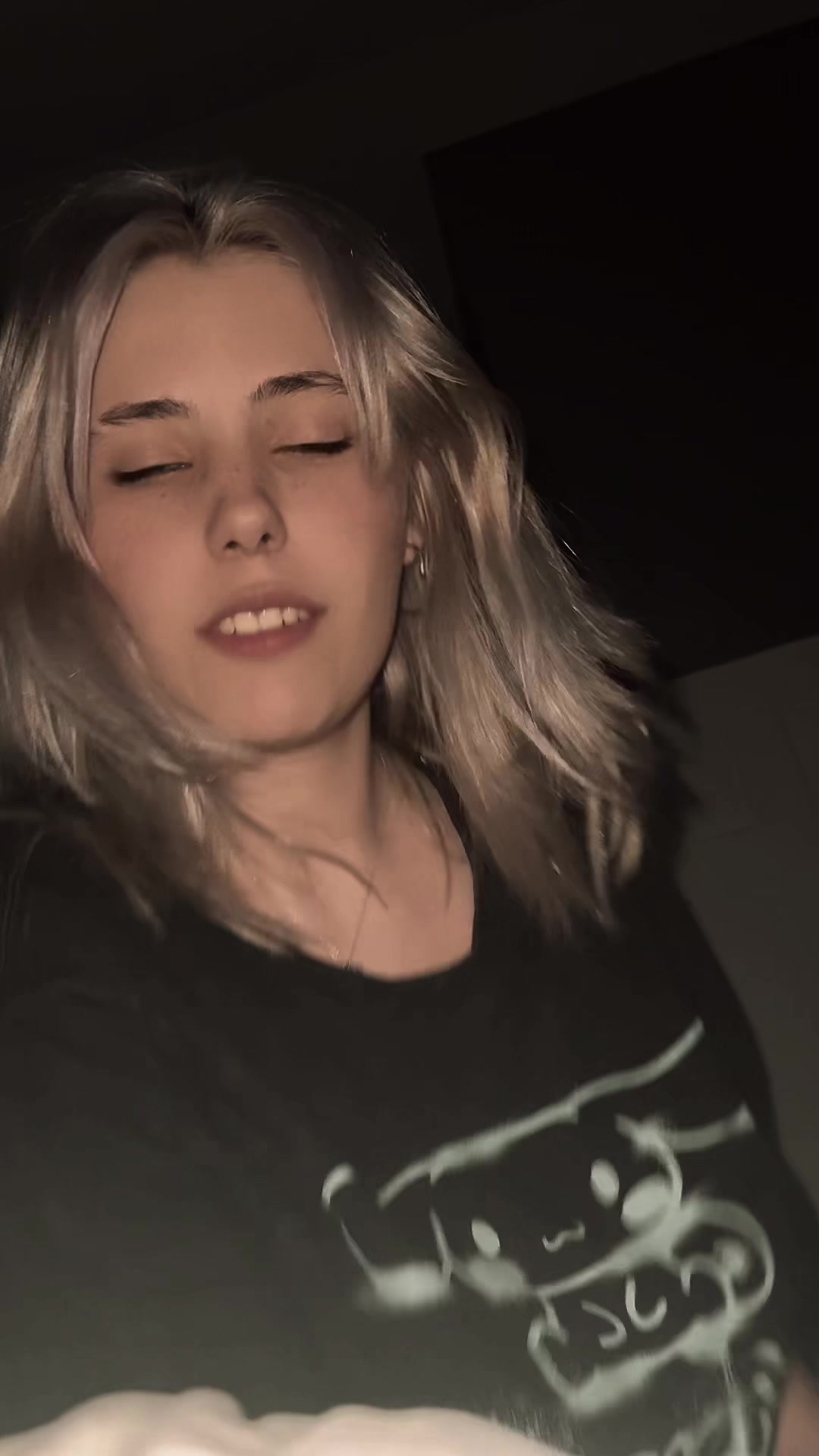 @Bunny._.