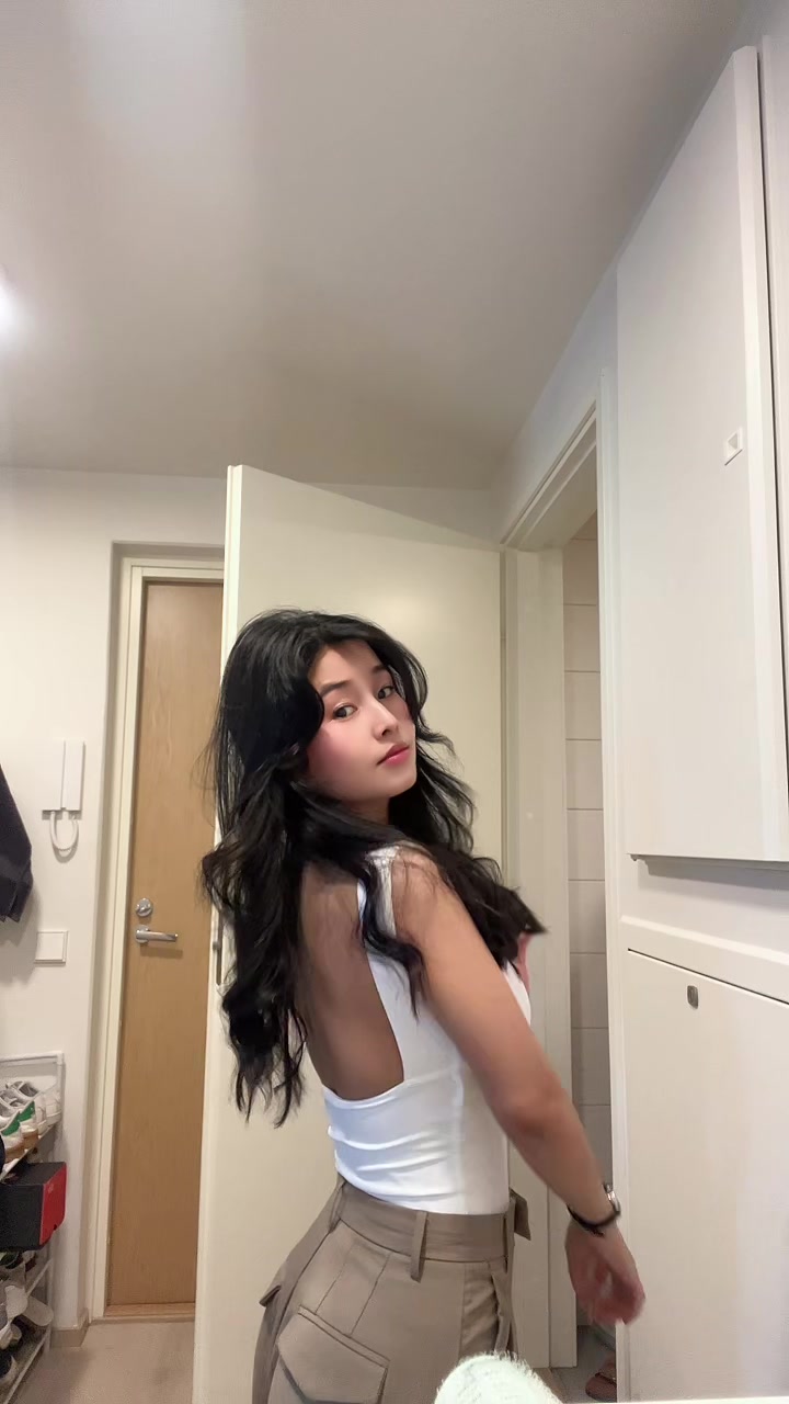 @Rojina🌸🎀