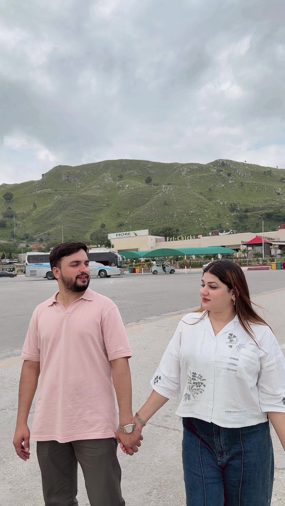 @عاشی عظیم🦋