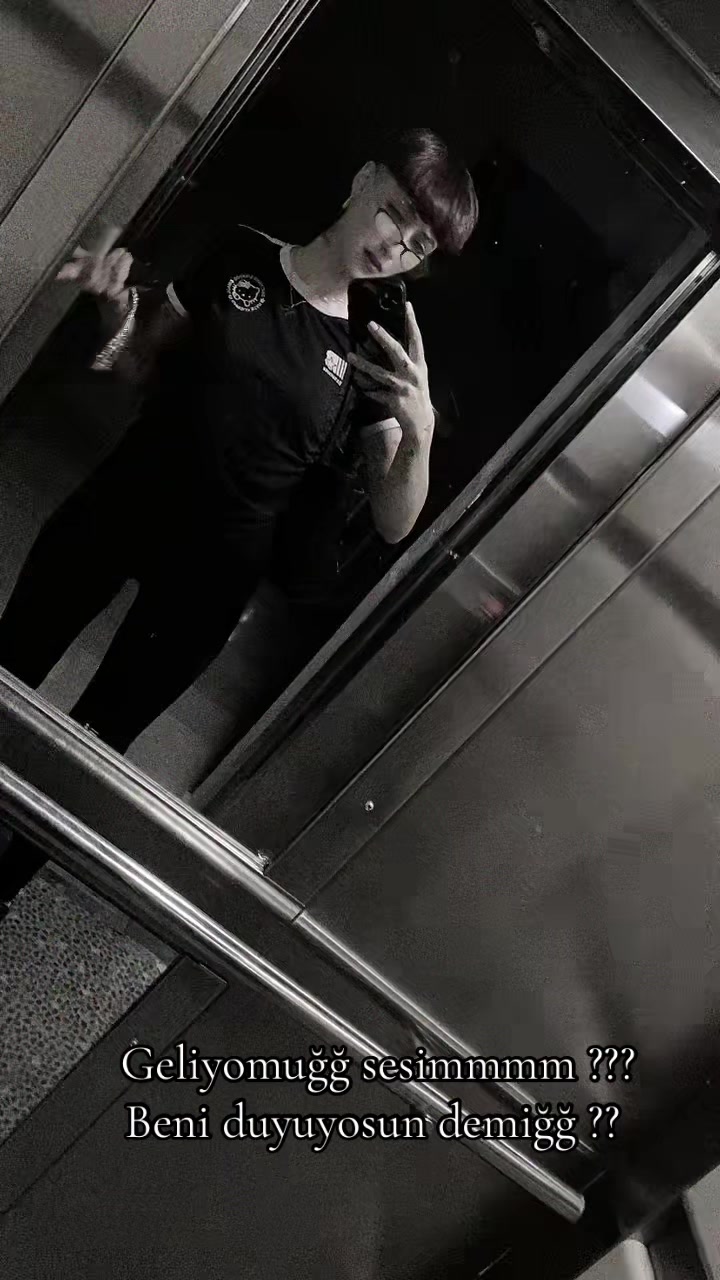 @✌🏻Ay&ccedil;a Ert&uuml;fek&ccedil;i💅