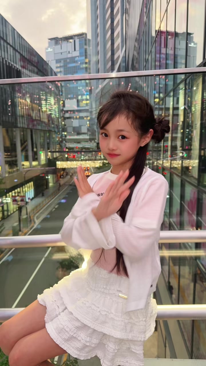 @めろ🖤ྀིサブ垢