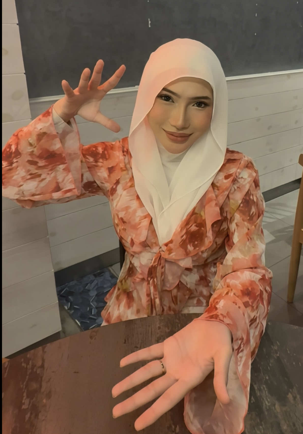 @alissazam