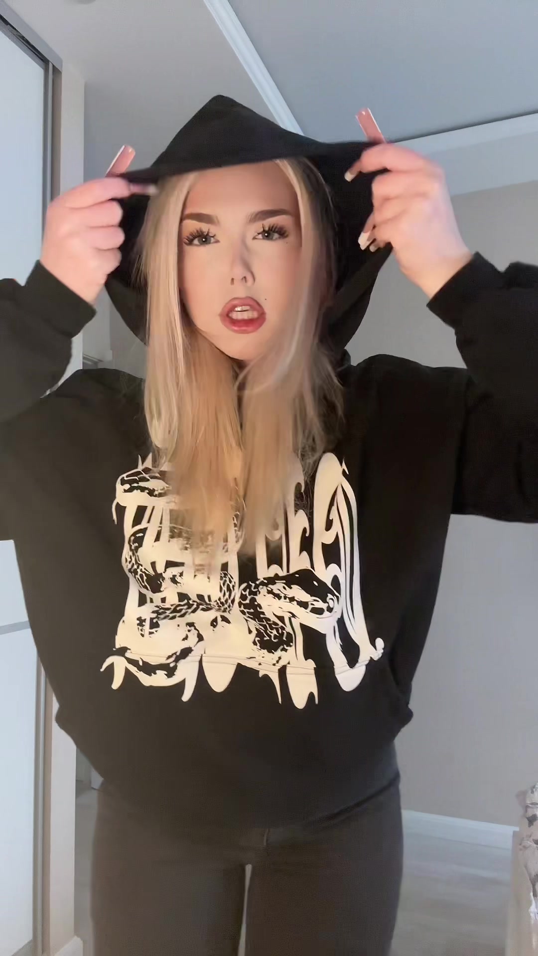 @мяяя