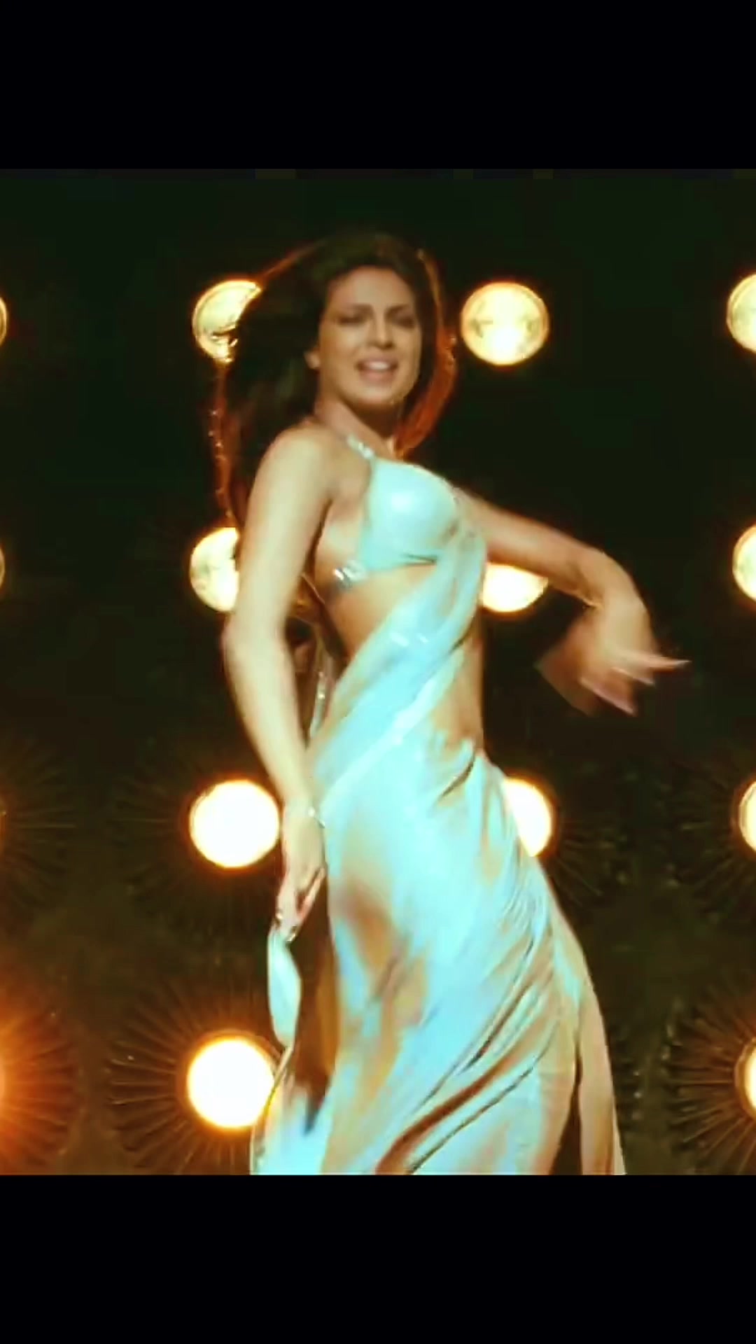 @🌺Bollywood Qu&ecirc;en🌺