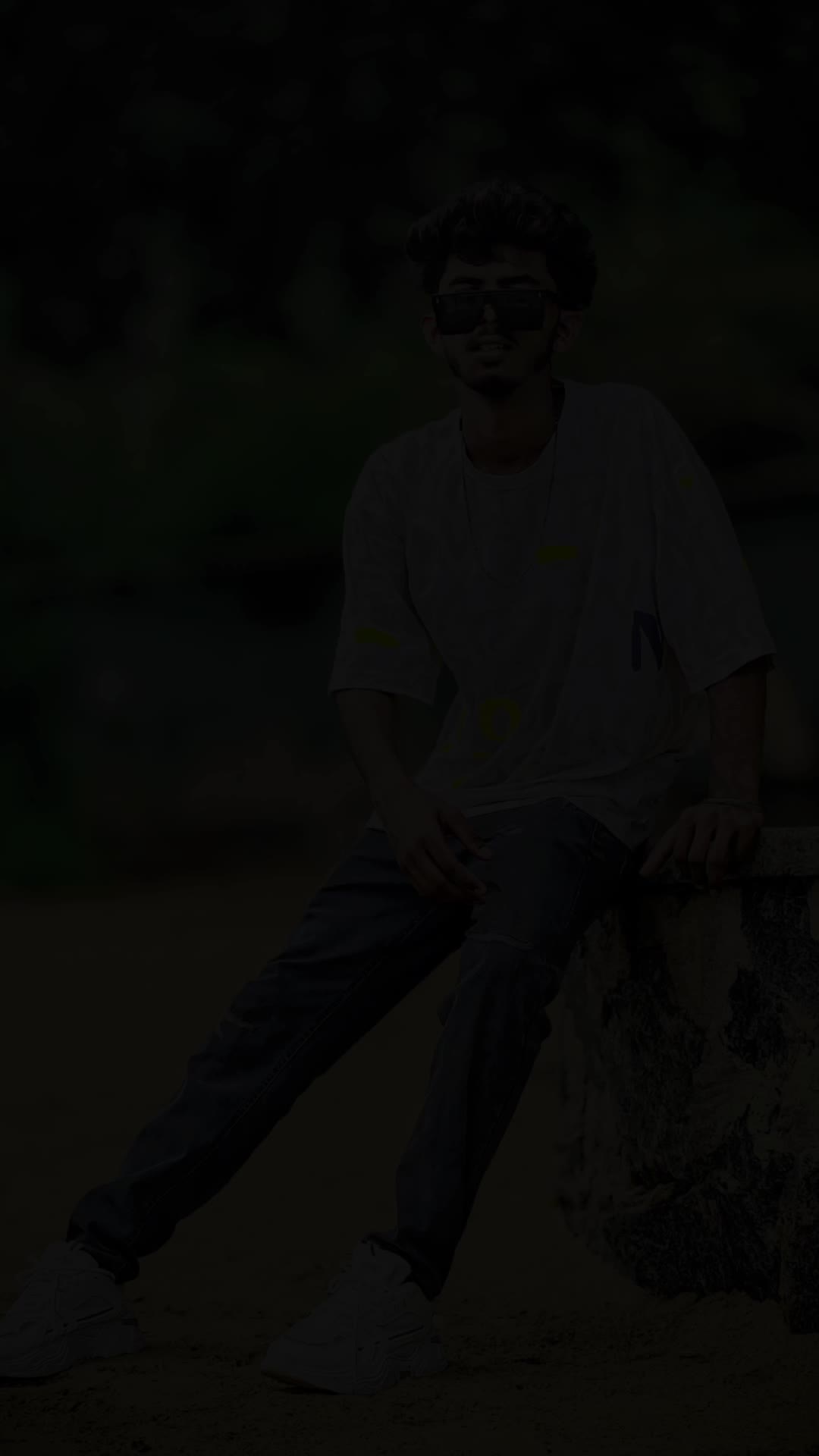 @hams_boi_โค๏ธ๐ฉน๐งโจ๏ธ