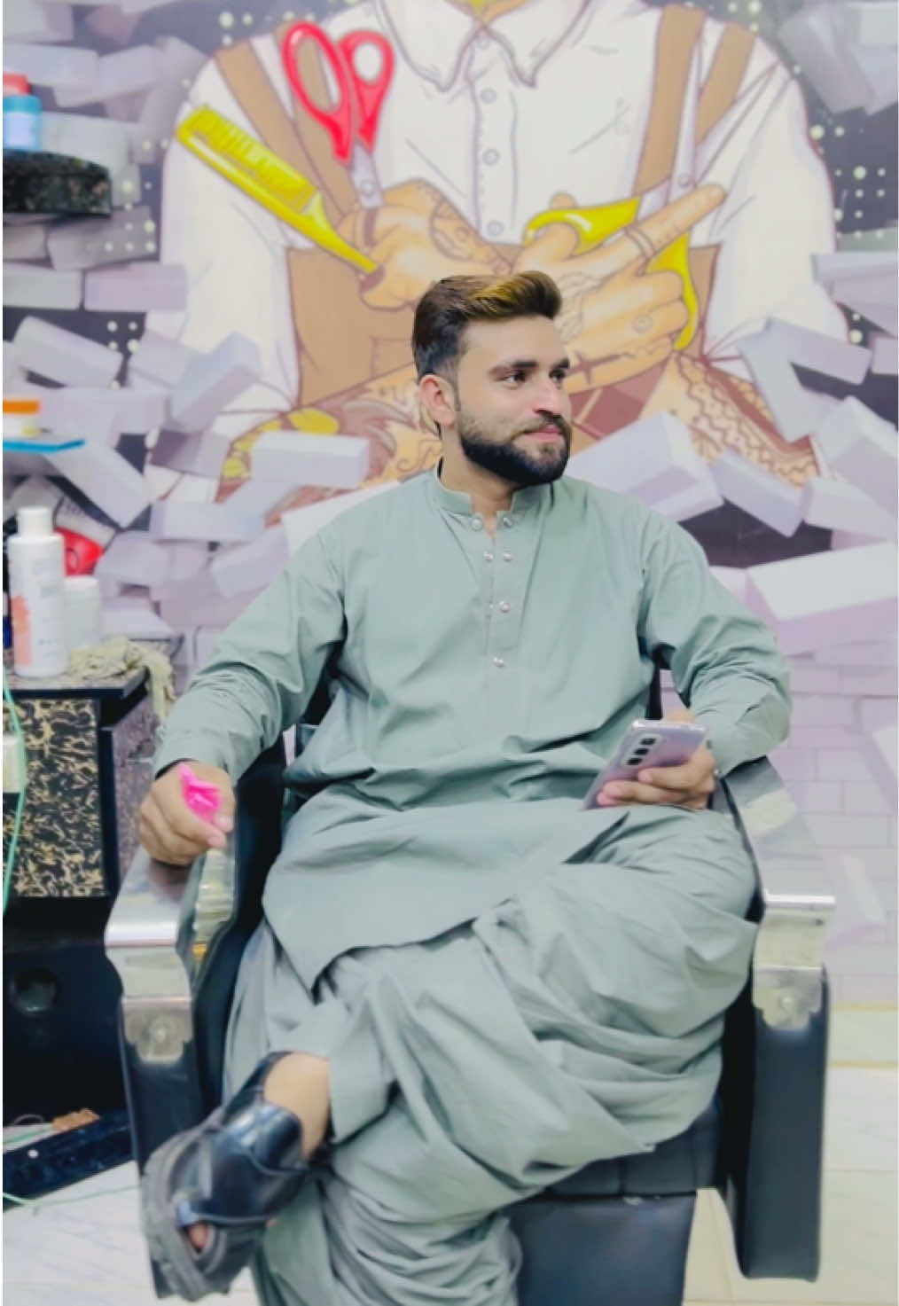 @👑Nawab Latif👑