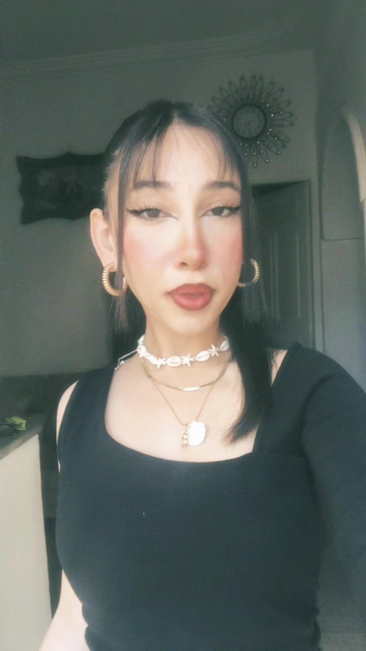@M.