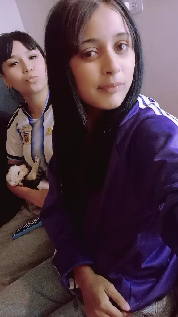 @tu dobladita😅😉