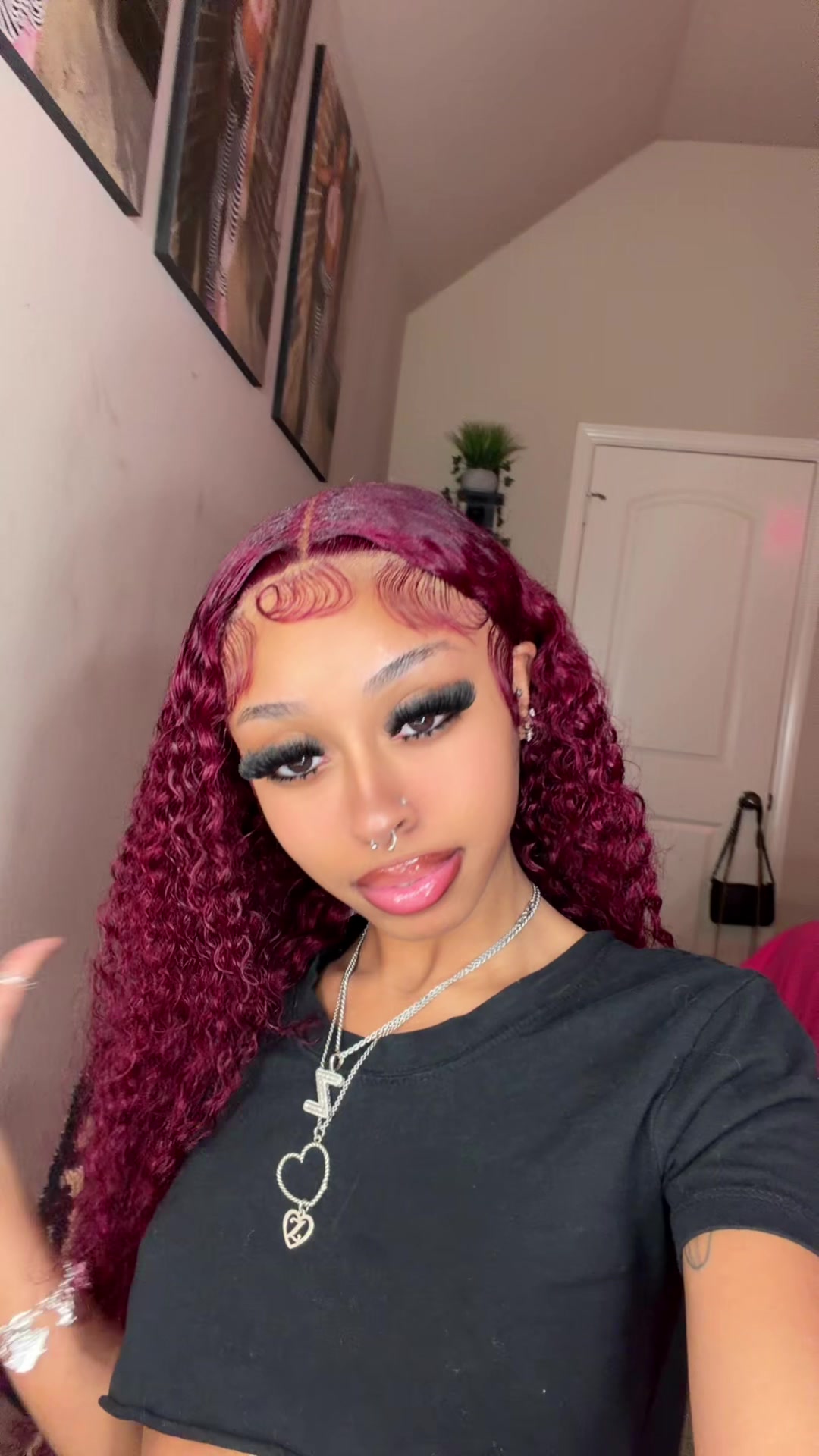 @niyahmfsanaye