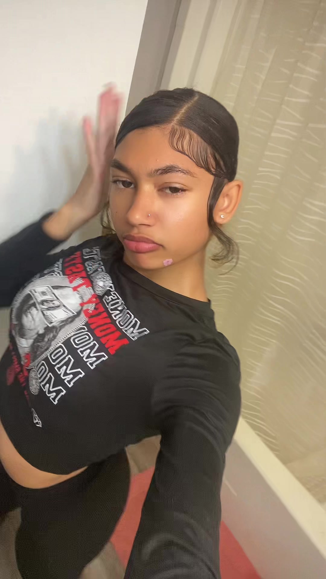 @user35975980502