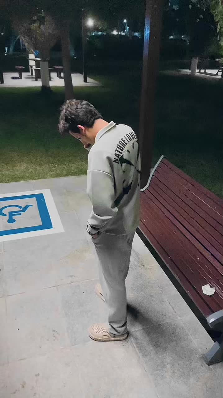 @🐊
