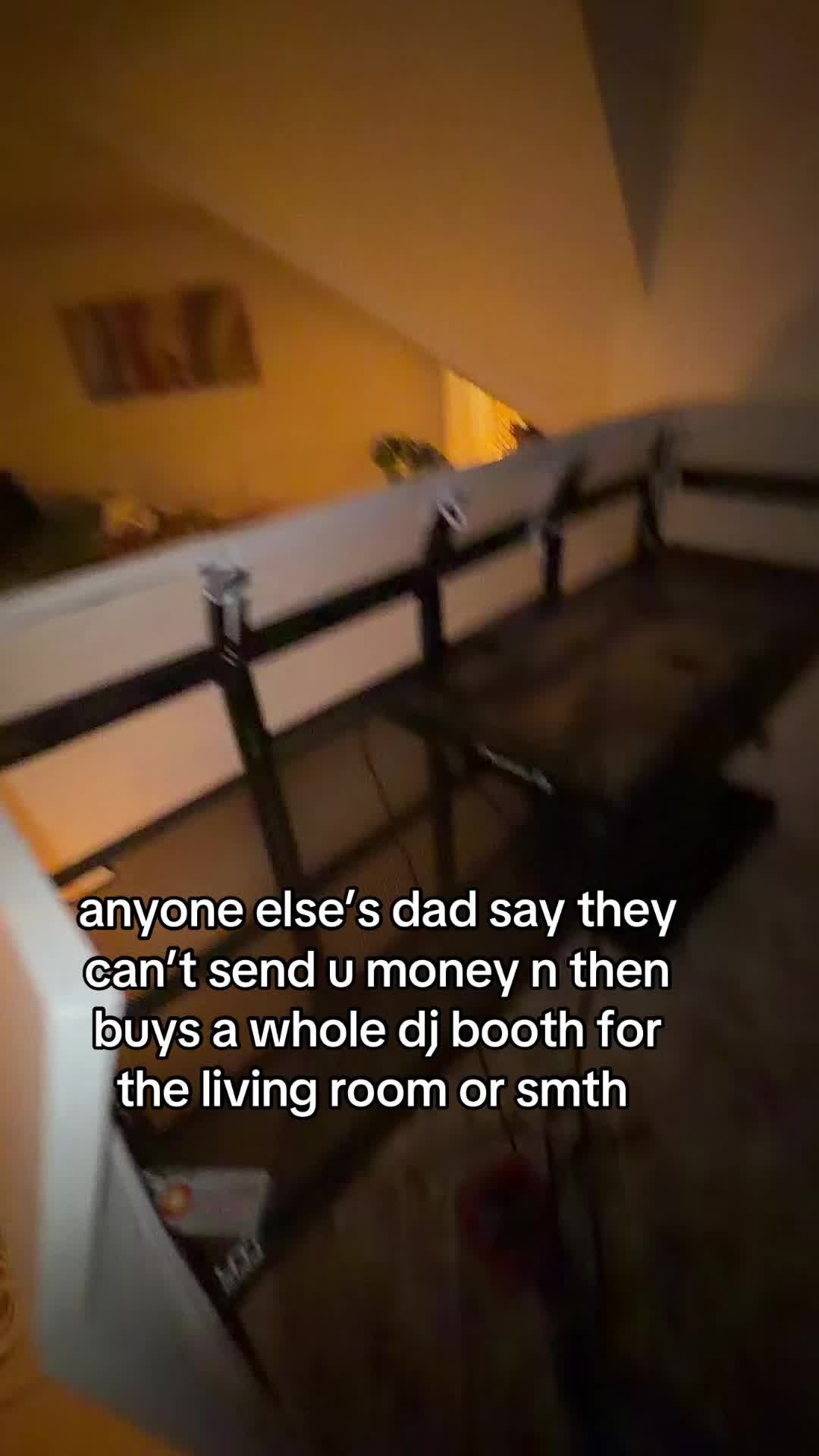 @€!!ï$