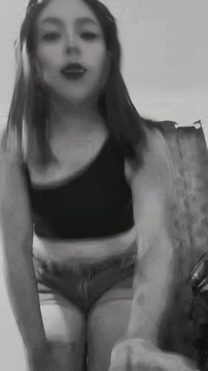 @🪐༻V̑̈𝔸𝑵𝑵𝞔༻👑