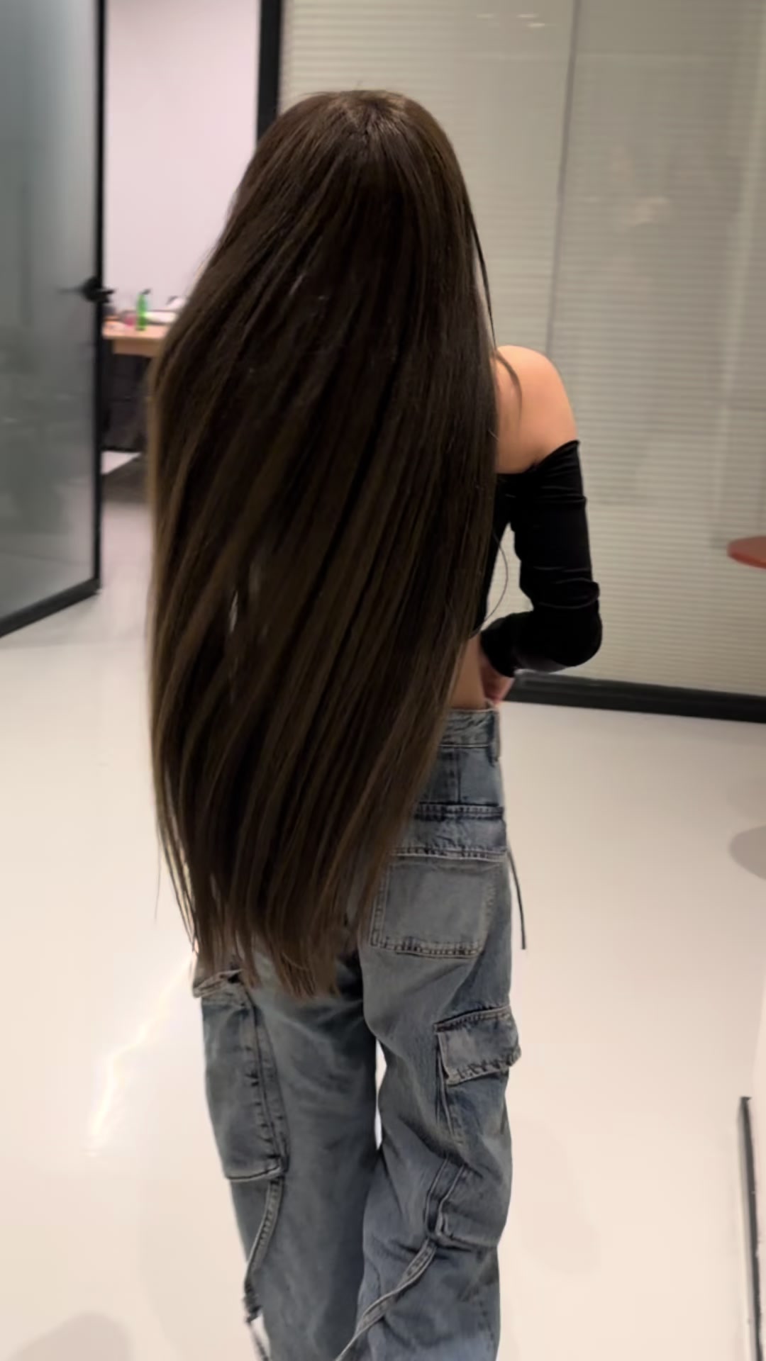 @Mubına