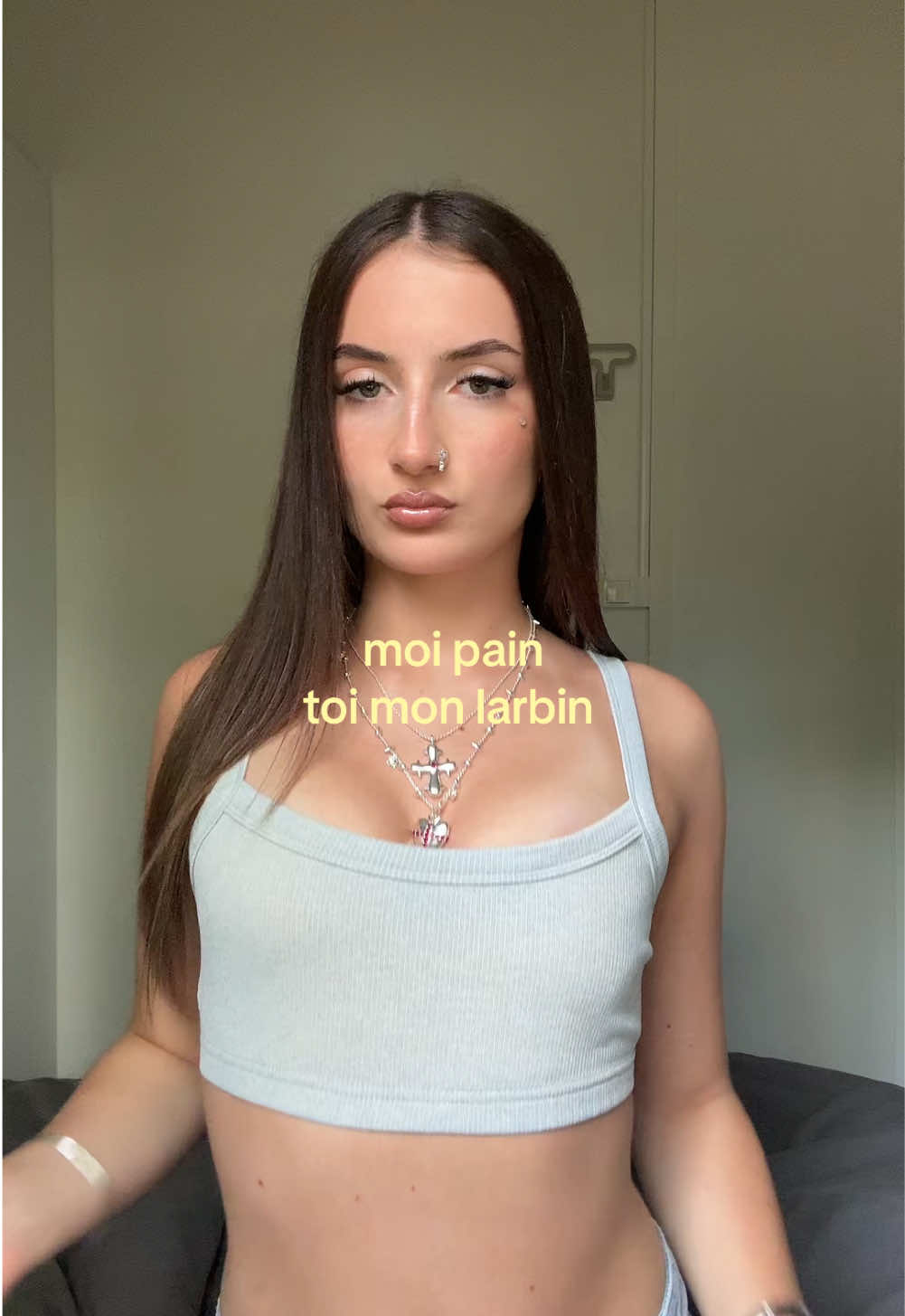 @anaismly_