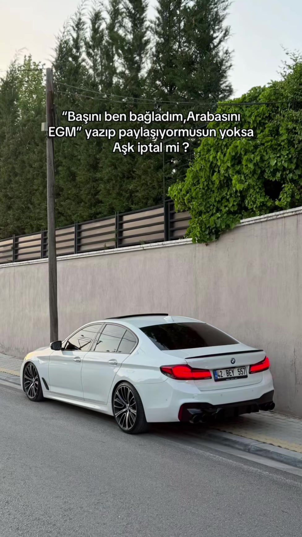 @42 BEY 557