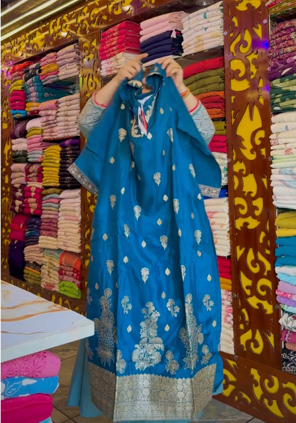 @reva.collection01