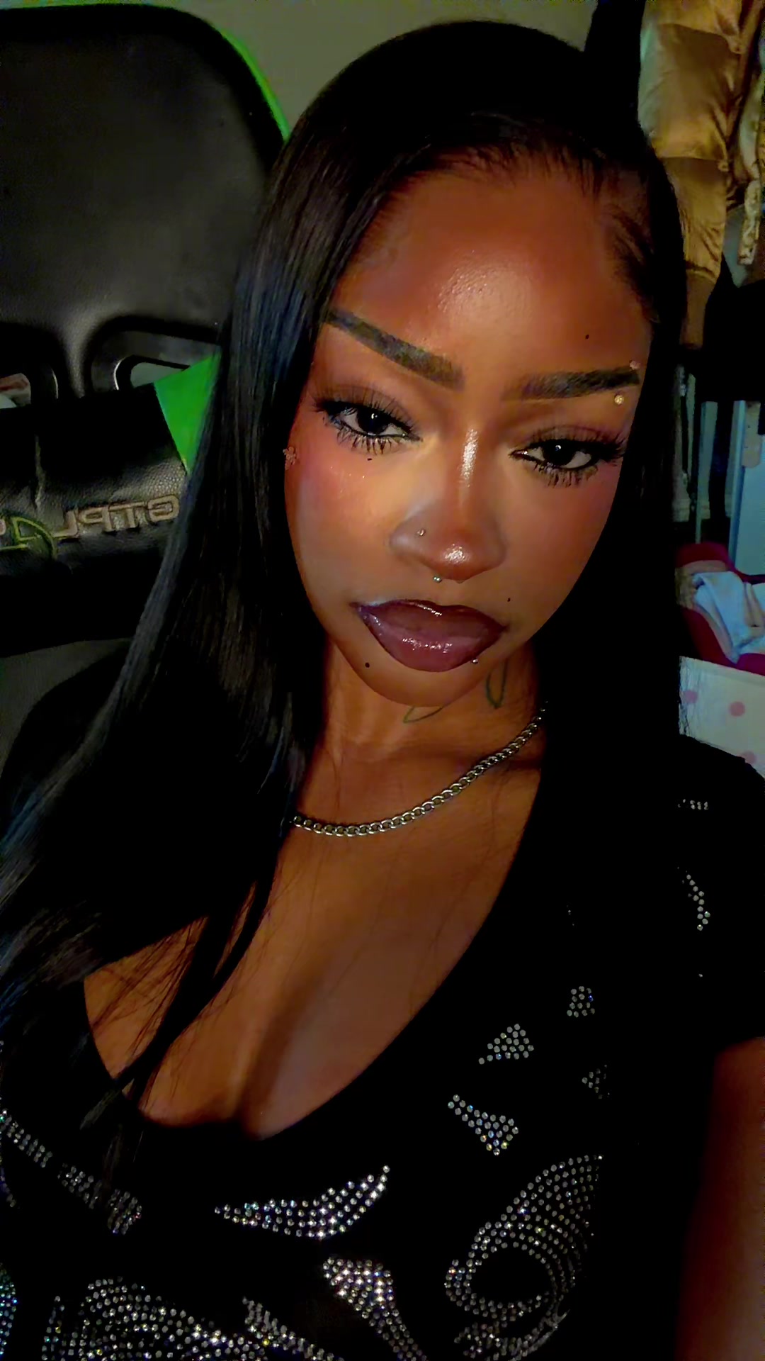 @himynamesunsirae