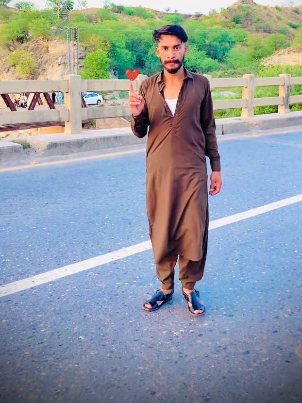 @Ali Veer🫀