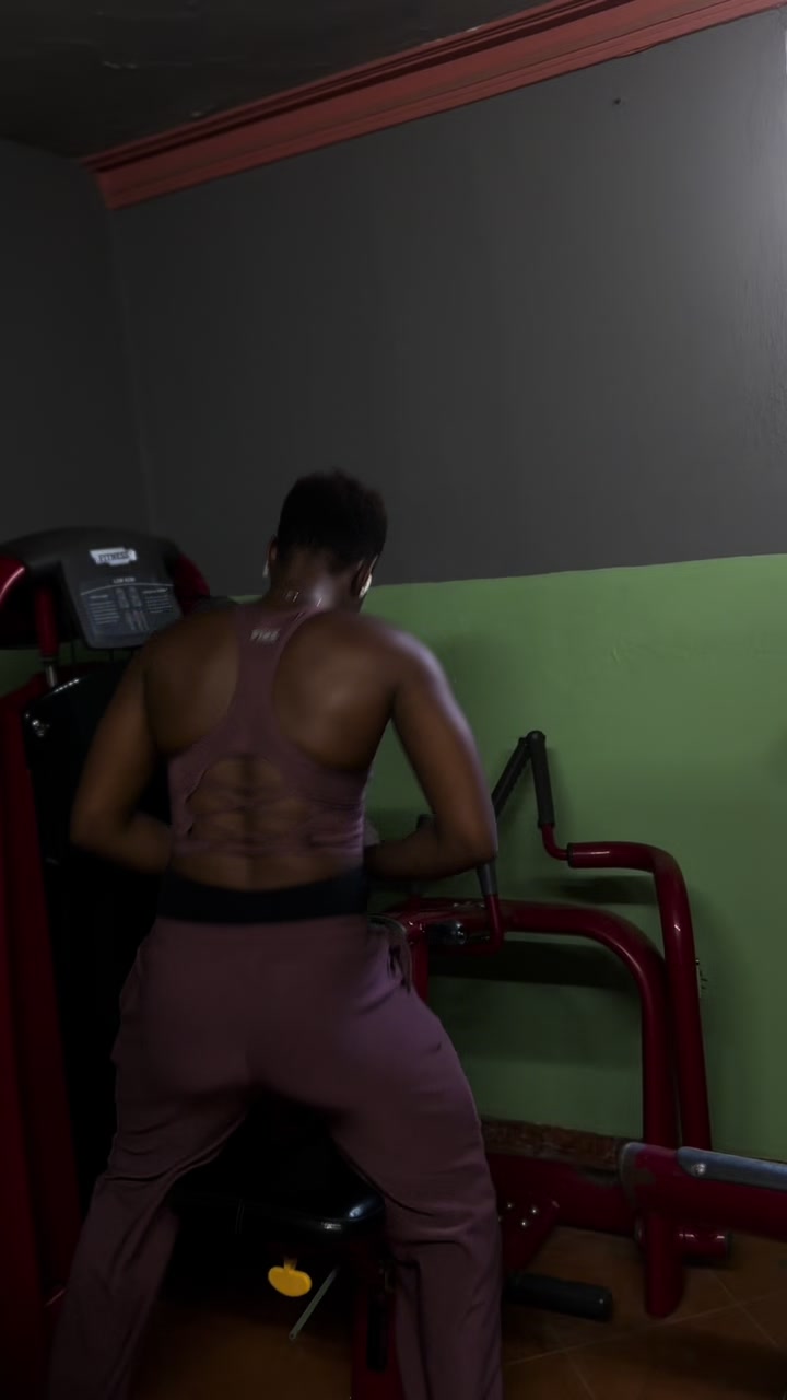 @DjooneModel 🦋✨🏋️♂️🌻