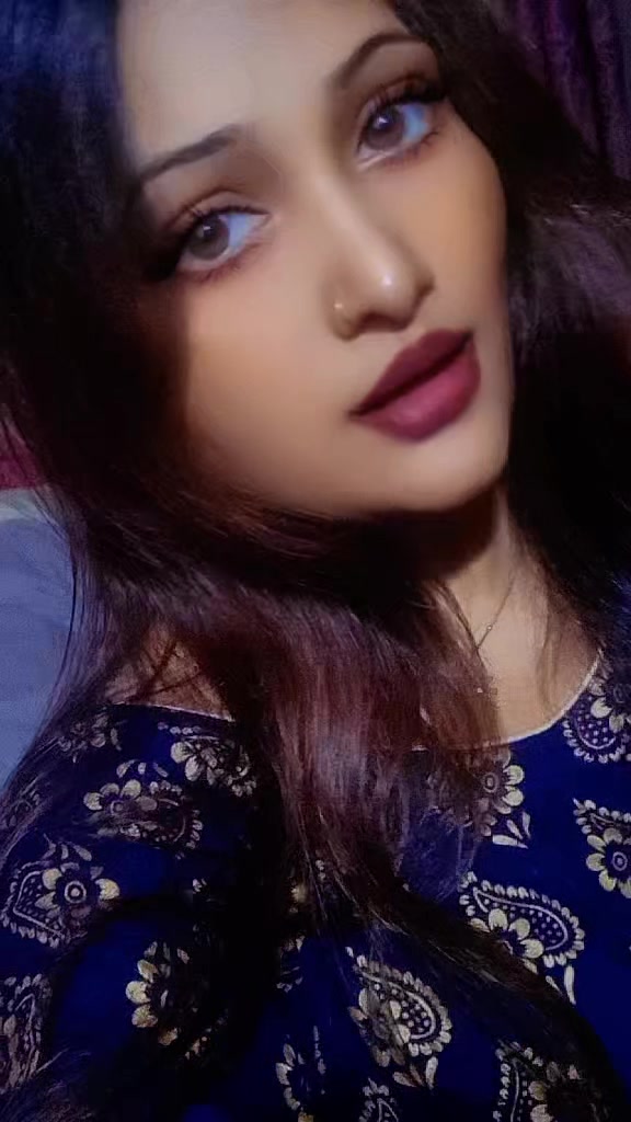 @✷🦋MISS◕❥◕KOMAL🦋✷