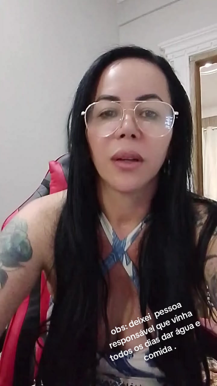 @Claudia Campos