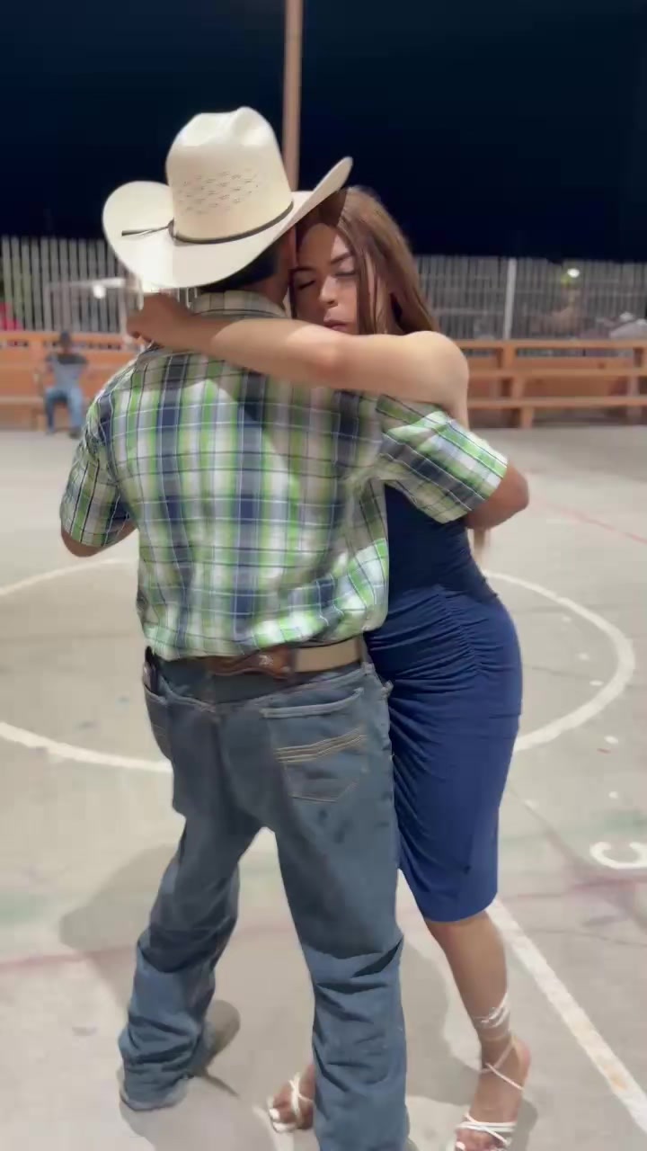 @Su compa el Vázquez
