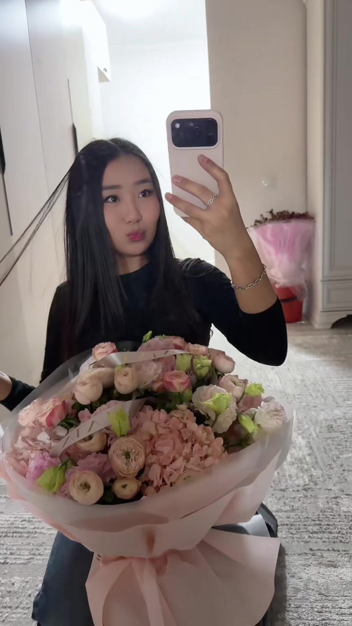 @️