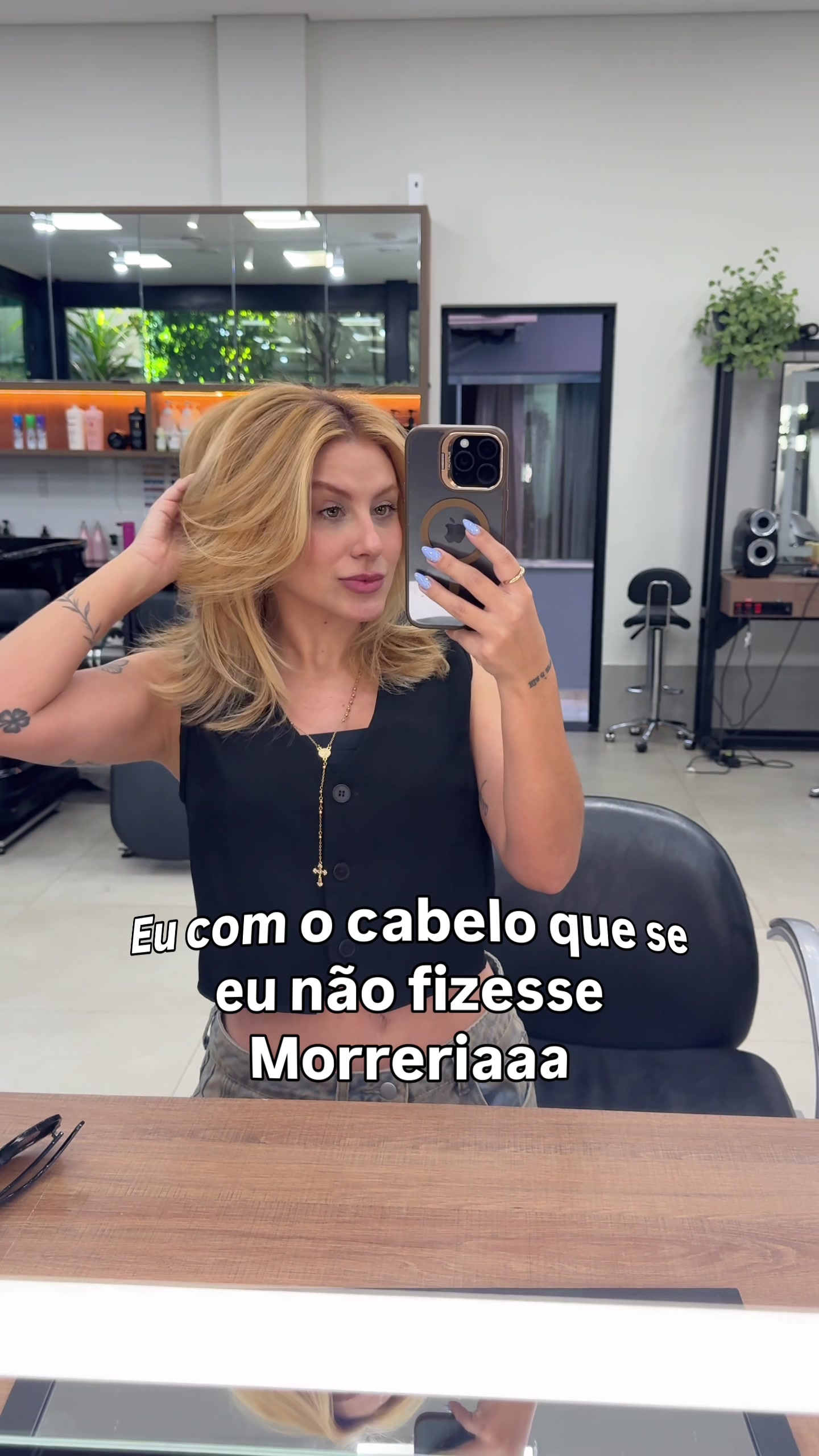 @Laura Branquinho
