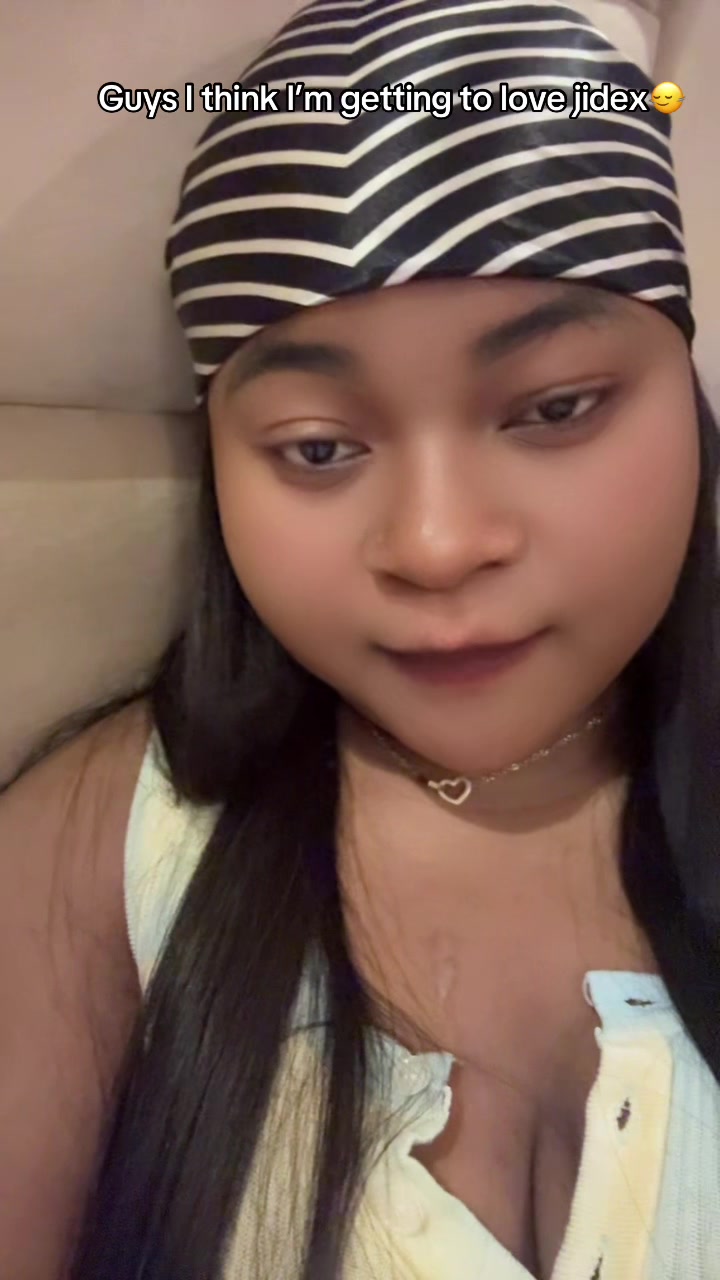 @Wh𝖆le❦🩷🧞&zwj;♀️.