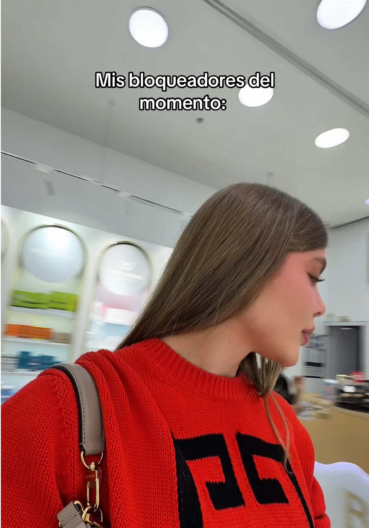@SOFÍA.