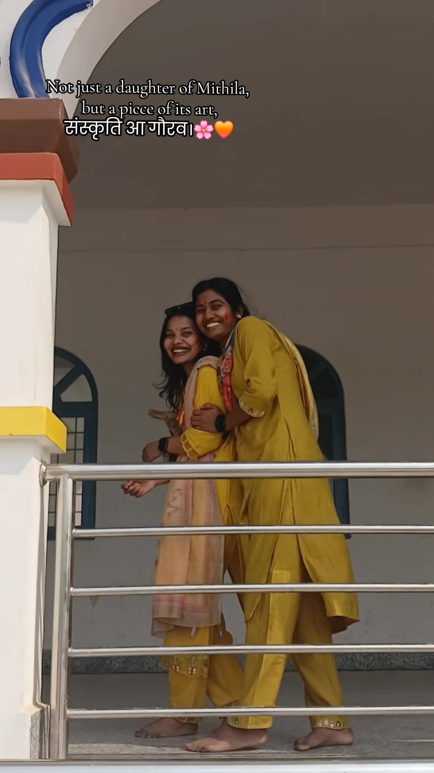 @शोना 💫