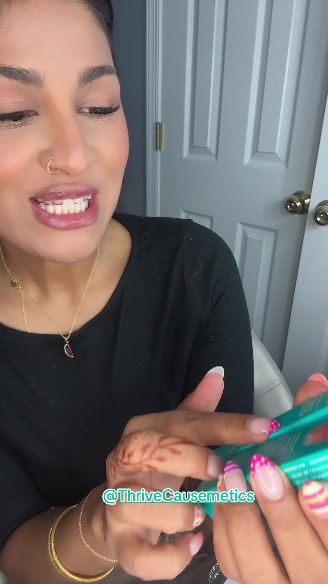 @MakeupLaveena