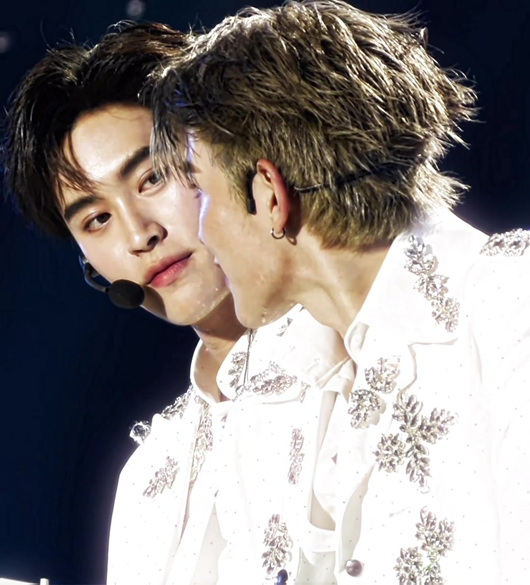 @nat ☻︎