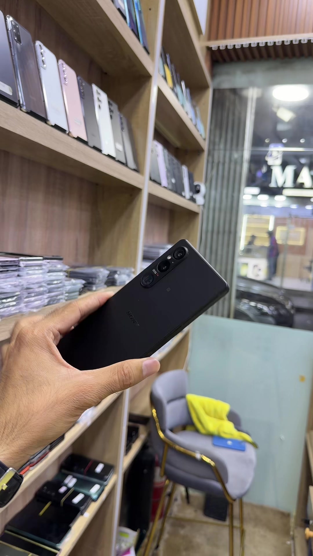 @Al Manara Mobile