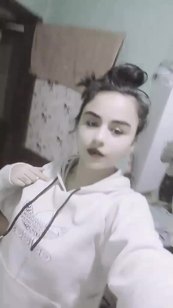 @Nazlı demir