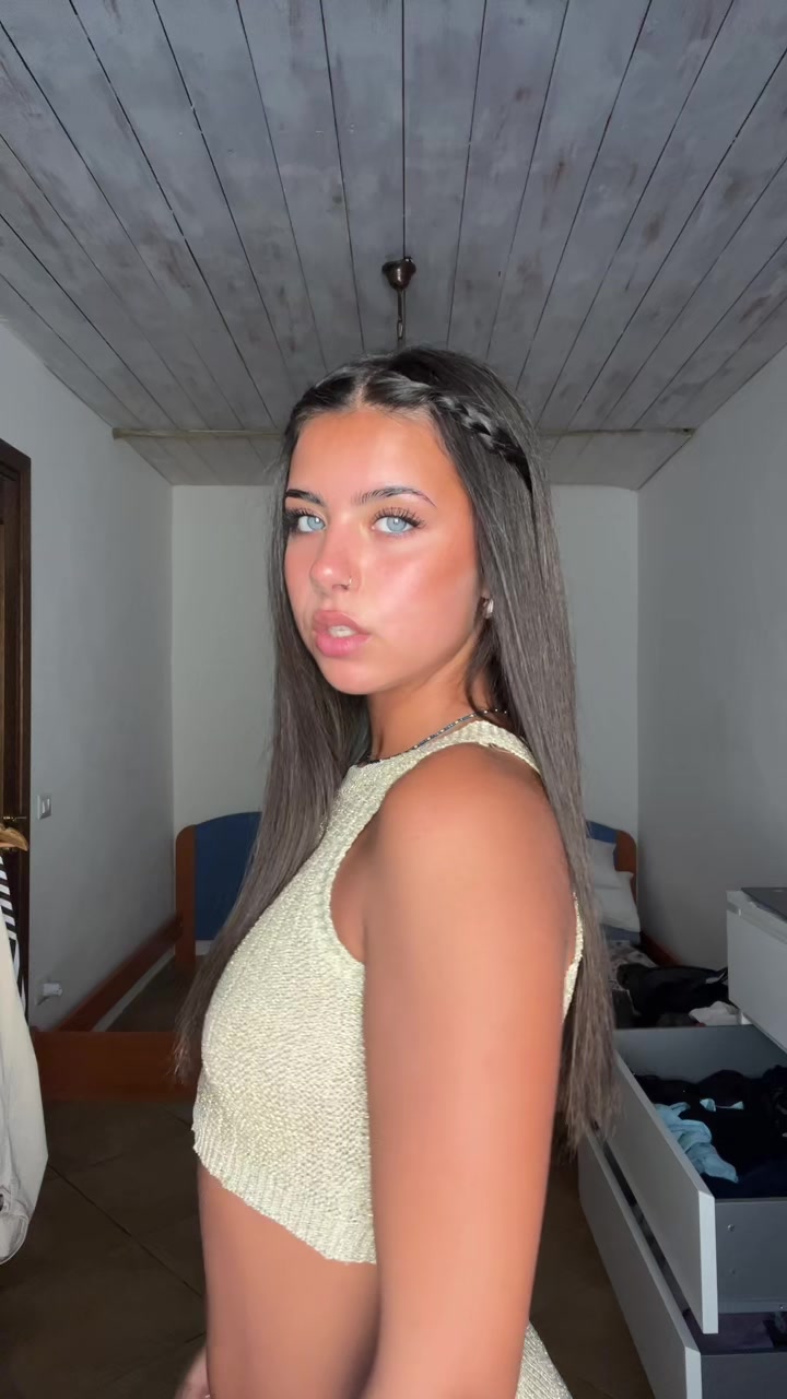 @Carolll🪽