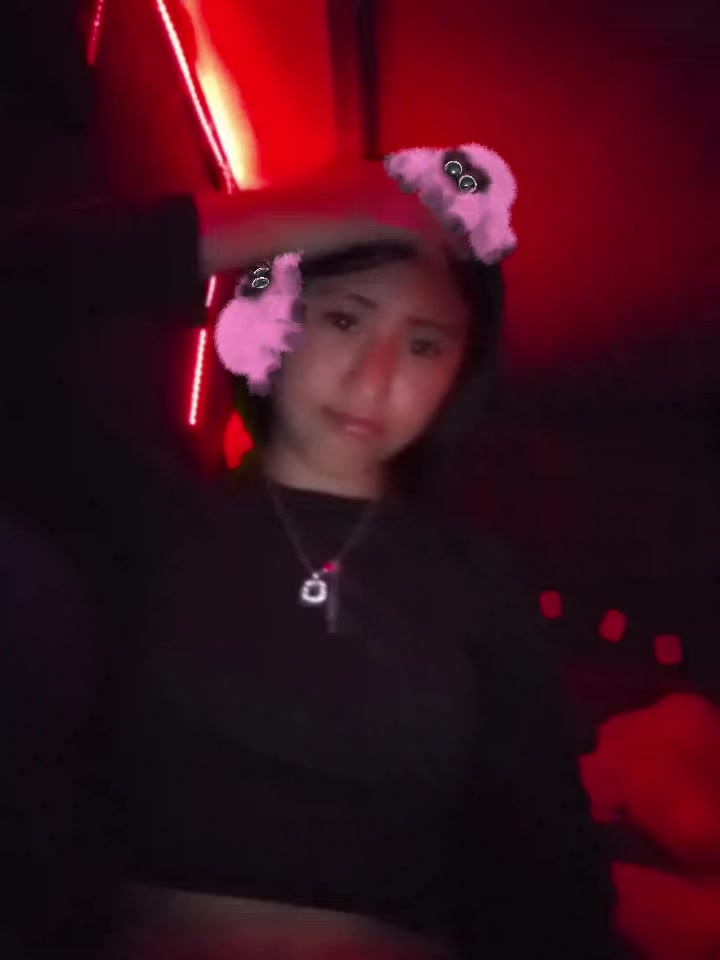 @L&auml;_cH&iuml;N&auml;&dagger;💯