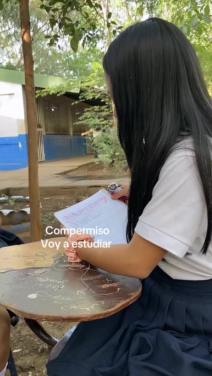 @Nayeli 🦋