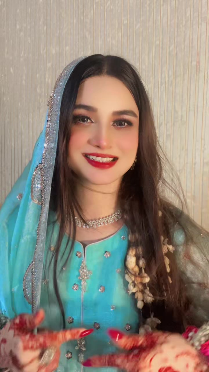 @Emaan🕊️✨