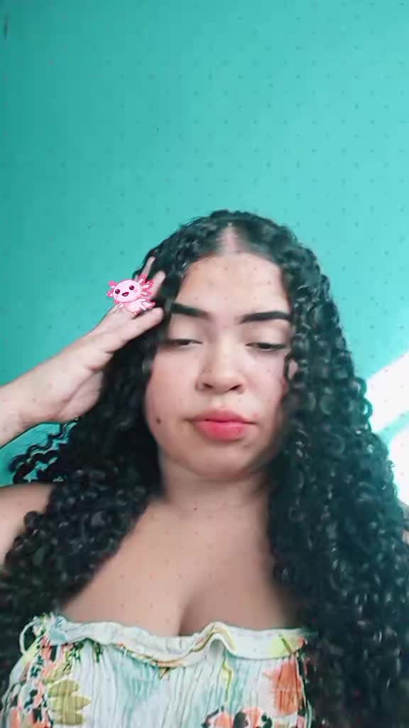 @𝙰𝚗𝚊𝚑🎀