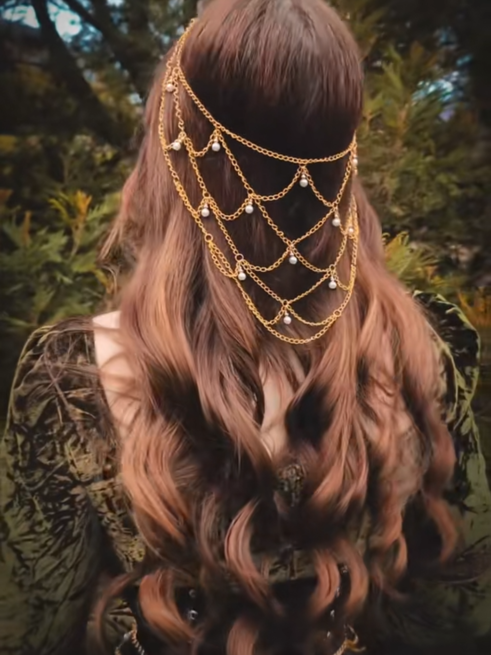 @thescarletthuntress