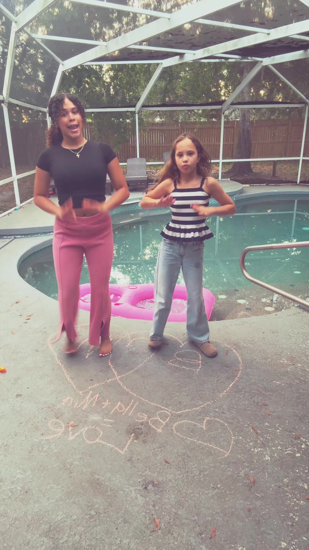 @💕miaaandbella💕