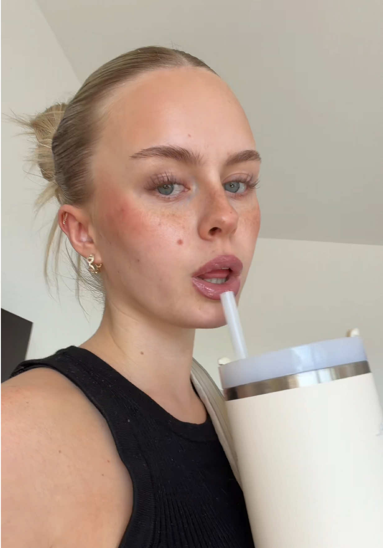 @menilarie